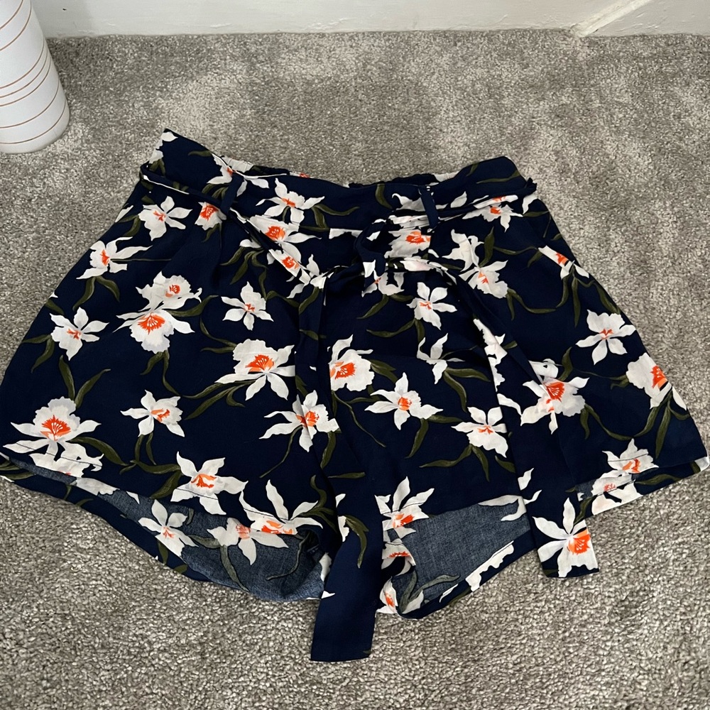 Floral paper bag shorts